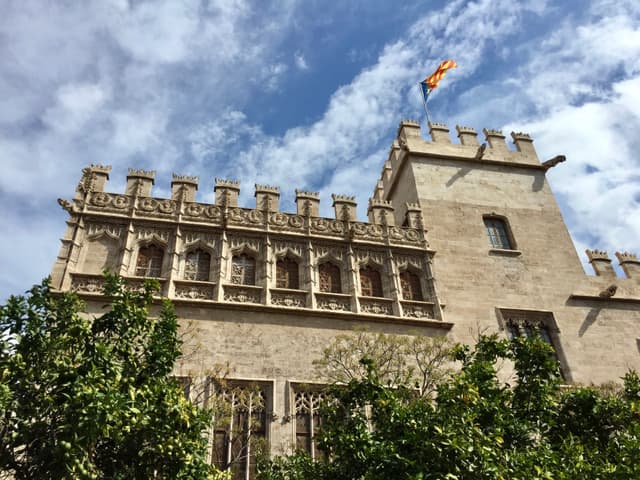 castle in valenica